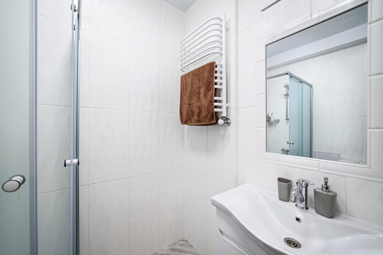 Joy Box Apartments Львов Экстерьер фото
